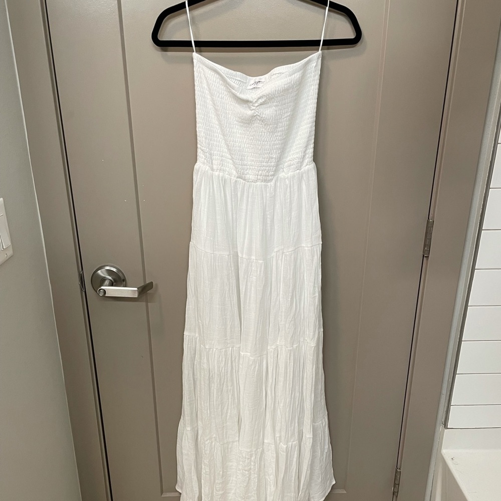 NEW Carly Jean Los Angeles full length dress